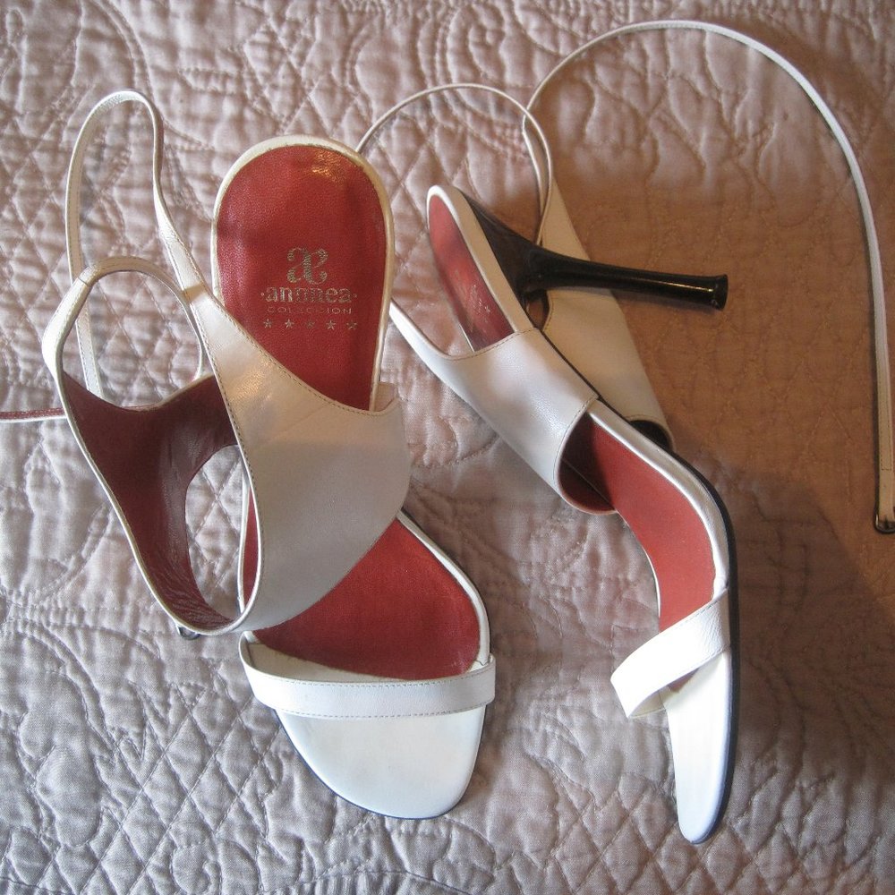 ANDREA COLECCION IVORY ANKLE STRAP HEELS 8.5